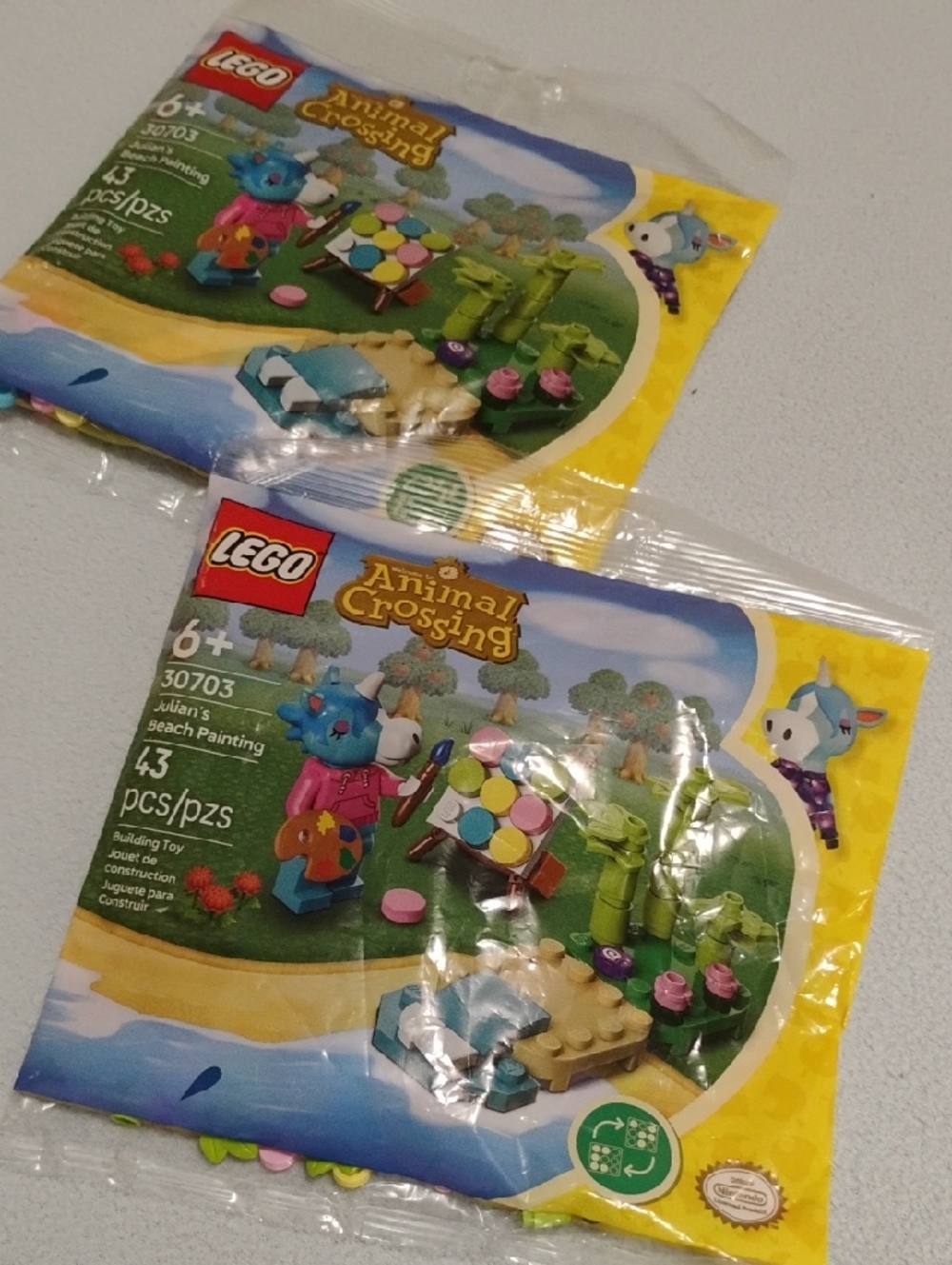 LEGO Animal Crossing Julian’s Beach Painting - Blue Figure Playset Set Of 2